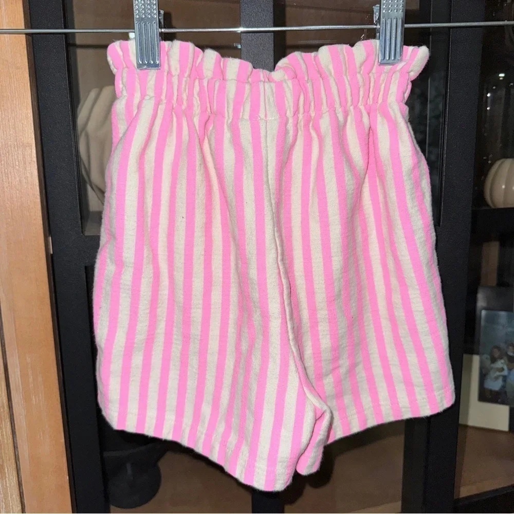 Zara Kids beige neon pink striped shorts elastic paperbag waistband pockets girl